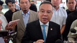 Sufmi Dasco Ahmad Bikin Gebrakan: Dorong Rating Pasar Modal Sendiri hingga Disorot OJK