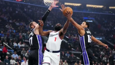 Tanpa Kawhi Leonard, Clippers Hancurkan Kings di Laga Pembuka Musim