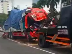 Tragedi Ganda di Tol Cijago: Truk Bermuatan Tiner Terbakar, Pemotor Mabuk Tewas dalam Sehari