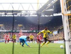 Union Berlin vs Dortmund Berakhir Tanpa Gol, BVB Kehilangan Karetsas dan Kejutan di Bangku Cadangan