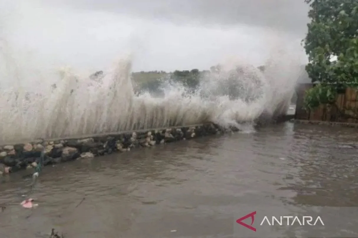 Waspada! Banjir Rob dan Gelombang Dahsyat Ancam Pesisir Bali, BMKG Keluarkan Peringatan Dini